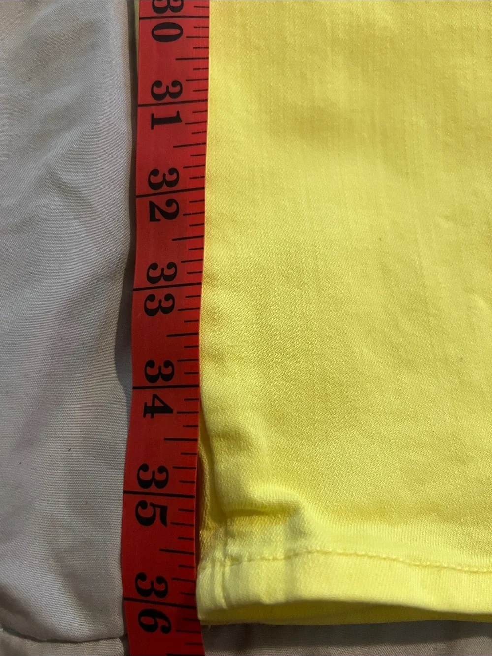 GAP Men's Slim Straight Jeans in Yellow